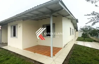 Casa à venda ampla: 4 dormitórios (1 suíte), a 180m do mar - praia de fora
