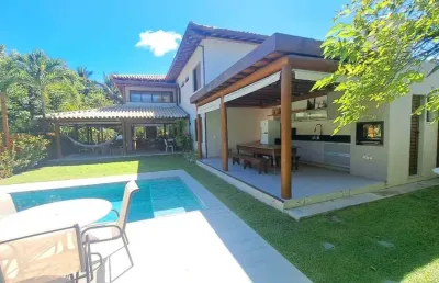 Casa de luxo em condomínio na praia do forte com 5 quartos e 320m² de área. venha conhecer!