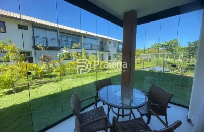 Apartamento térreo com 2 quartos disponível para locação anual em praia do forte