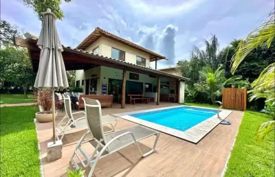Casa de luxo em condomínio na praia do forte, mata de são joão-ba: 5 quartos, 4 suítes, 261m² de conforto e sofisticação!