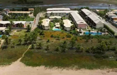 Apartamento à venda em itacimirim, camaçari-ba: 3 quartos, 2 suites, 1 sala, 2 banheiros, 1 vaga e 65m². venha conferir!