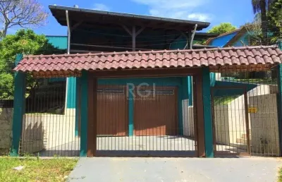 Casa para venda - 200m², 3 dormitórios, sendo 1 suites, 2 vagas - hípica