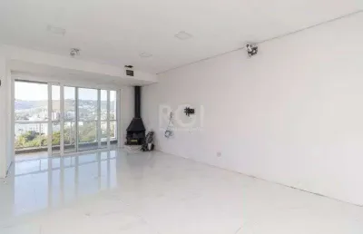 Casa para venda - 377m², 4 dormitórios, sendo 2 suítes, 3 vagas - teresópolis