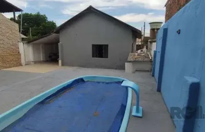 Casa com 2 quartos à venda na Avenida Faria Lobato, 48, Sarandi, Porto Alegre