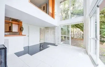 Casa à venda com 2 quartos, 255m² rua coronel gomes de carvalho, sétimo céu, porto alegre