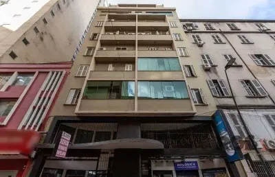 Apartamento 44m² - 1 dormitório no centro histórico