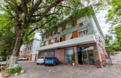 Apartamento 84m² - 3 dormitórios e 1 vaga no bairro petrópolis