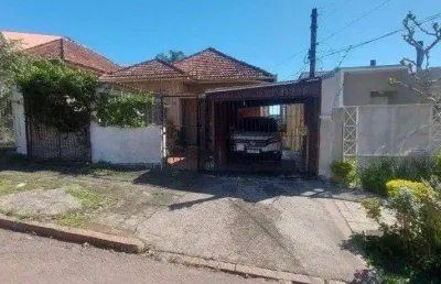 Terreno à venda na Rua Professor Clemente Pinto, 261, Medianeira, Porto Alegre