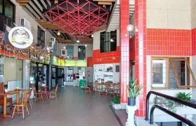 Sala comercial para alugar na Avenida Wenceslau Escobar, 2923, Tristeza, Porto Alegre