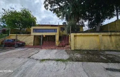 Casa em porto alegre, no bairro belém novo, com 3 dormitório(s), e 3 banheiros, à venda.