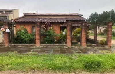 Casa com 3 quartos à venda na Rua Túnel Verde, 256, Ponta Grossa, Porto Alegre
