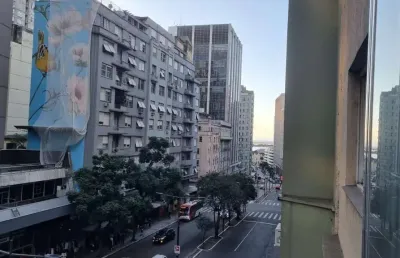 Apartamento 02 dormitórios a venda no bairro centro histórico