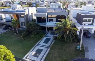 Casa em condomínio fechado com 5 quartos à venda na Rua Rio Jacuí, 1331, Centro, Xangri-Lá