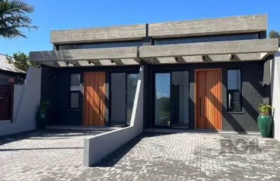 Casa com 2 quartos à venda na Rua Guilherme Furtado, 442, Guarani, Capão da Canoa