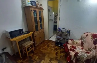 Kitnet / Stúdio à venda na Rua Coronel Vicente, 444, Centro Histórico, Porto Alegre