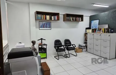 Sala comercial com 03 ambientes, sala, cozinha e banheiro