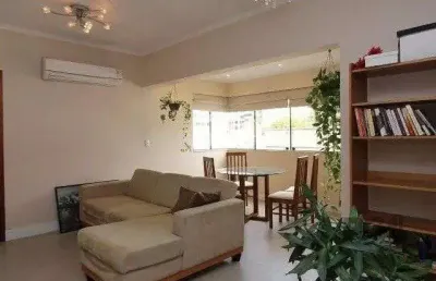 Vende-se apartamento 2 dorm c/ suite, living com sacada c/ churrasuqiera, vaga coberta - 93m² - mont serrat