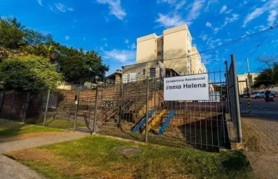 Apartamento de 2 dormitórios com 43m², bairro glória