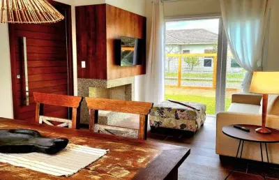 Casa terrea nova 2 dormitórios praia arroio teixeira, 1 suite, 88,93m²