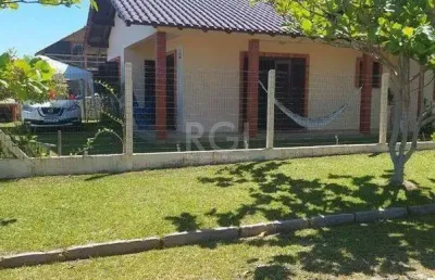 Casa com 3 quartos à venda na Rua Sao Judas Tadeu, 186, Itapeva, Torres