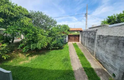 Casa 600m, 3 quartos, uma suíte, varanda gourmet, apenas 3 min da praia a pé.
