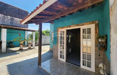 Casa 2 quartos, uma suíte, amplo quintal, 247m de área, em itaipuaçu, maricá - imperdível!