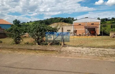 Barracão / Galpão / Depósito com 2 salas para alugar no Centro, Cambuquira 