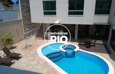 Casa com 5 quartos à venda na rua josé de carvalho heitor, --, camboinhas, niterói, 580 m2 por r$ 6.000.000