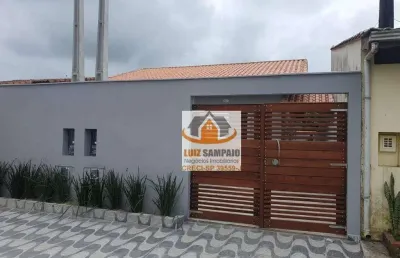 Casa nova com piscina, 2 dormitórios (1 suíte),  jd. magalhães