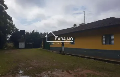 Oportunidade única: sítio à venda em tapiraí-sp, bairro do turvo! 5 quartos, 1 suíte, 2 salas, 4 banheiros, 10 vagas e 10 alqueires de área. venha conferir!