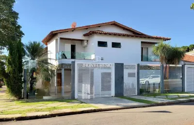 Casa com 3 quartos à venda no Jardim Real, Maringá 