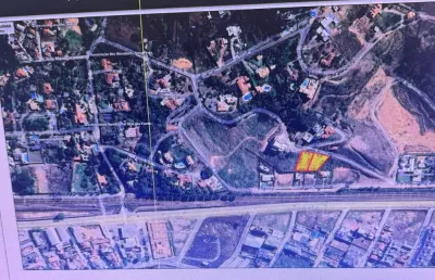 Chácara no cond. braúnas – 2.000m², 63m de frente | excelente localização – r$ 1.100.000