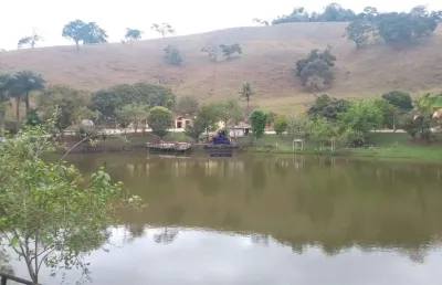 Luxuoso sítio à venda em taubaté-sp, bairro registro: 2 quartos, 2 salas, 3 banheiros, 4 vagas de garagem, 326.700m².