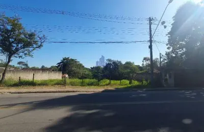 Terreno com frente grande com leve declive -tremembé