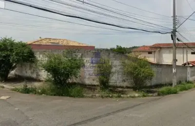 Terreno à venda no Residencial Estoril, Taubaté 