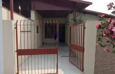 Imperdível casa à venda no centro de taubaté-sp: 3 quartos, 1 sala, 1 banheiro, 1 vaga de garagem, 80m² de área!