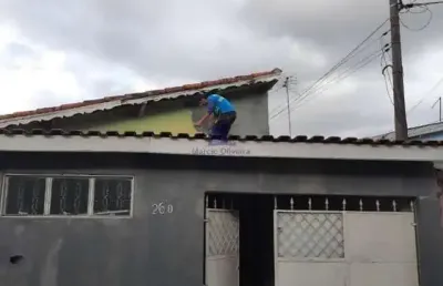 Casa com 2 quartos à venda na Vila São Geraldo, Taubaté 