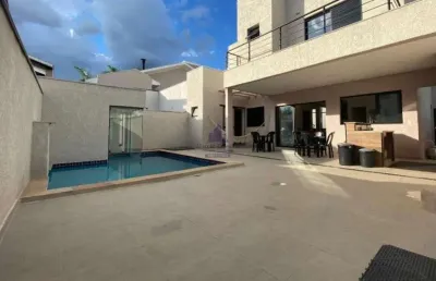 Imperdível casa à venda em tremembé-sp, campos do conde ii versailles: 3 quartos, 1 suíte, 3 salas, 2 banheiros, 2 vagas, 300m²!