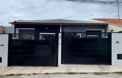 Imperdível casa à venda em taubaté-sp, residencial estoril: 2 quartos, 1 suíte, 2 salas, 1 banheiro, 2 vagas de garagem, 70,22 m².