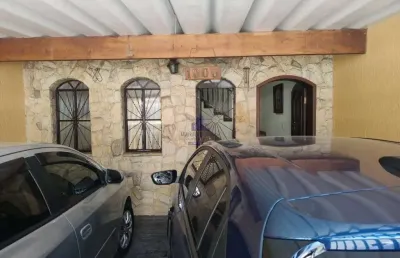 Casa com 3 quartos à venda na vila jaboticabeira, taubaté  por r$ 470.000