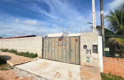 Chácara de luxo à venda em taubaté-sp, no loteamento chácaras ingrid: 3 quartos, 1 suíte, 1 sala, 2 banheiros, 6 vagas, 220m²!