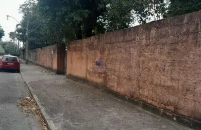 Chácara à venda em taubaté-sp, parque são luís! 2 quartos, sala, banheiro, 5 vagas de garagem!