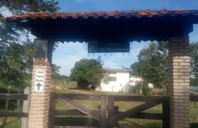 Fazenda à venda em tremembé-sp: 3 quartos, 1 suíte, 2 salas, 1 banheiro, 10 vagas de garagem em 2.589.400m² de área.