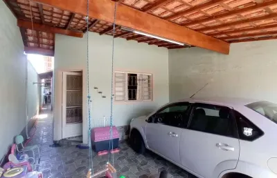 Casa para venda ou locação em taubaté-sp, vila olímpia: 2 quartos, 1 suíte, 1 sala, 2 banheiros, 2 vagas de garagem - 90m²!