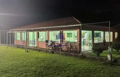 Chácara de luxo à venda em taubaté-sp, berta grande: 4 quartos, 2 salas, 4 banheiros, 2 vagas, 300m² de área!