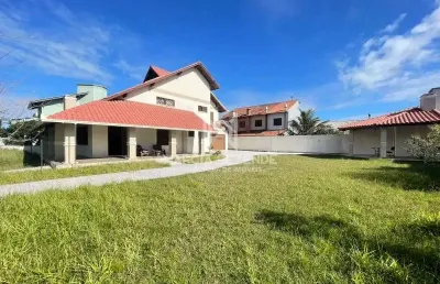 Casa com 5 quartos à venda no Centro, Imbé 