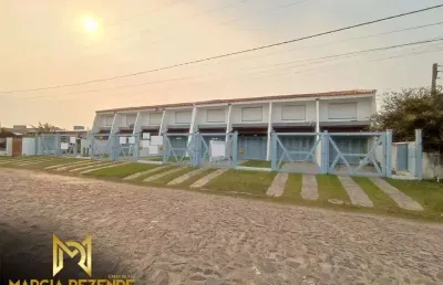 Duplex  em imbé próximo da barra à 2 quadars do mar!