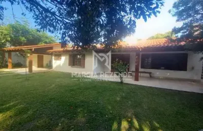 Casa 2 terrenos com piscina próximo do mar no centro de imbé!