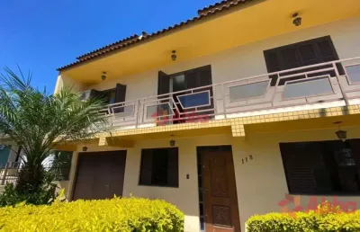 Casa à venda na Rua Doutor Prado Veppo, Camobi, Santa Maria