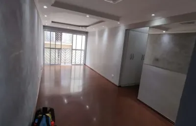 Lindo apartamento para locação com 3 dormitórios, estando em excelente localização dentro do bairro